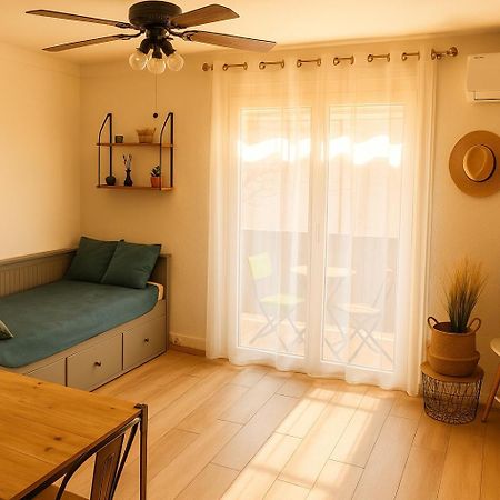 COSY Appartement confort de 50m2 à 150m de la Mer et du Centre ville, parking gratuit Canet-en-Roussillon Esterno foto